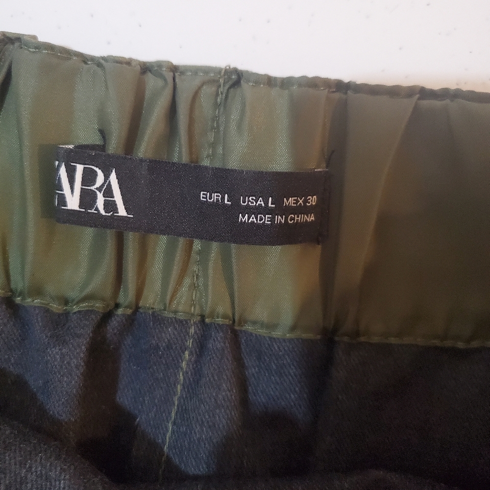 Zara Faux Leather Skirt - Picture 4 of 9